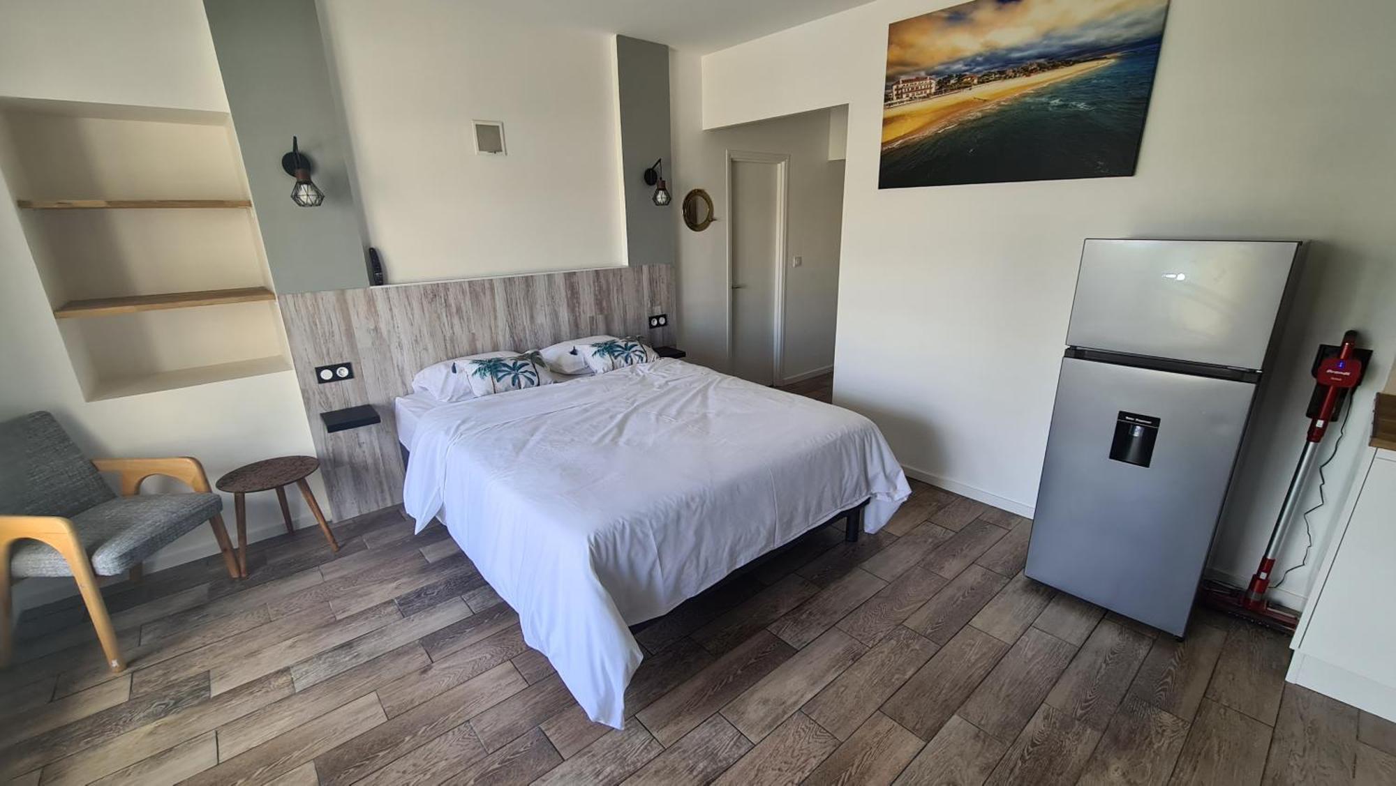 Gites De 2 A 11 Personnes Au Domaine D'Usson Echebrune Extérieur photo