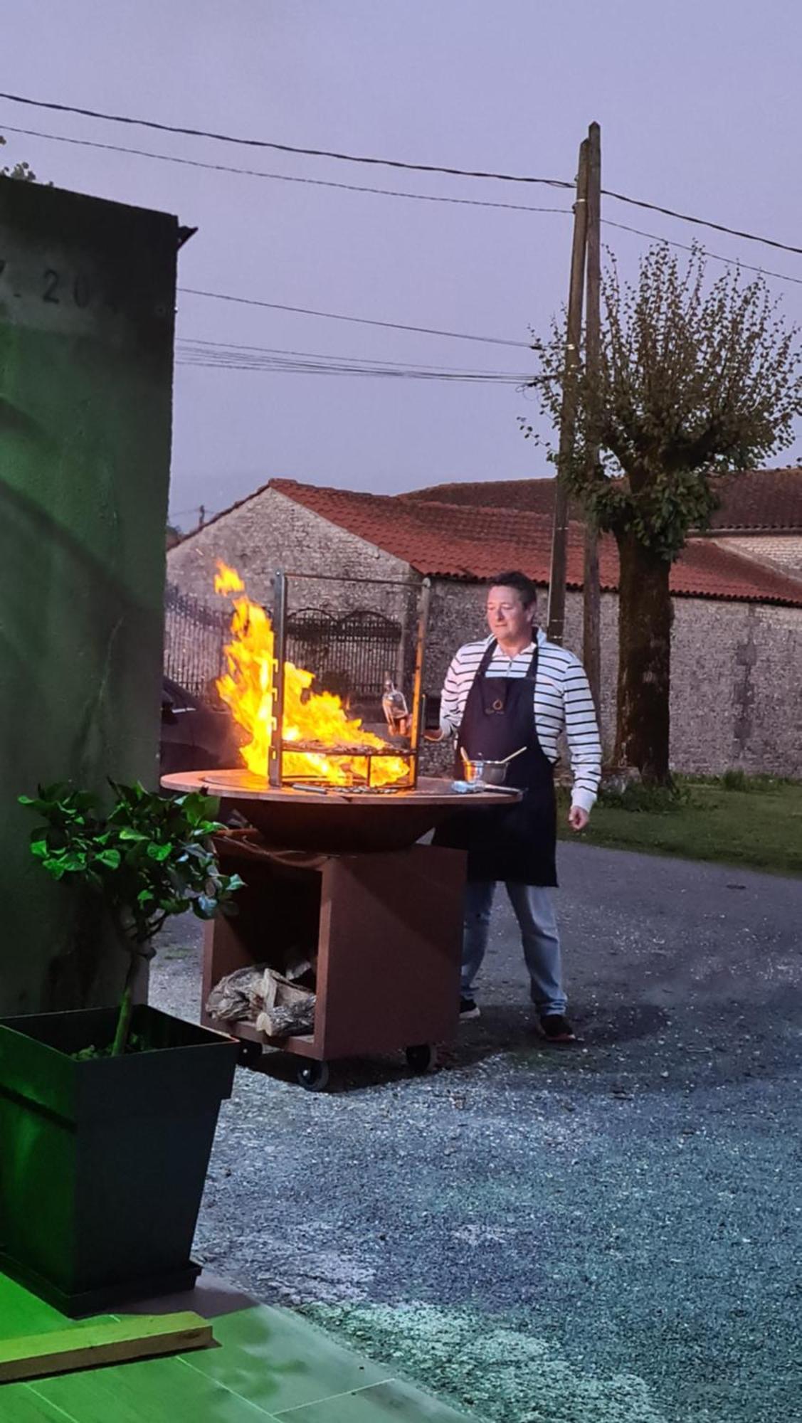 Gites De 2 A 11 Personnes Au Domaine D'Usson Echebrune Extérieur photo